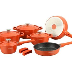 Batería de cocina naranja